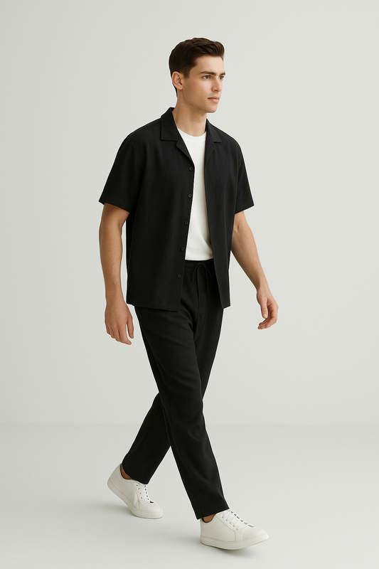 “Men’s Casual Two-Piece Set – Stylish & Comfortable Outfit”
